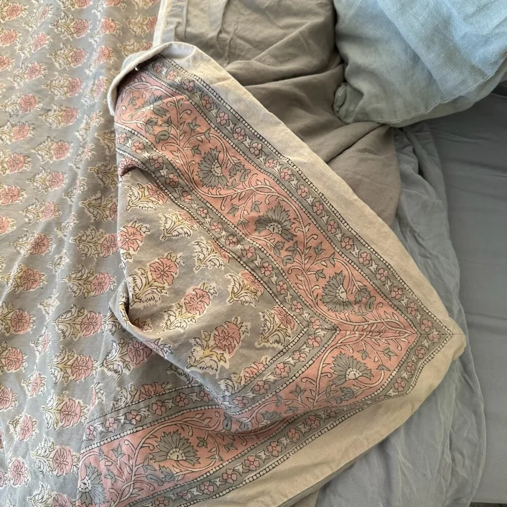 Pottery Barn Jade Duvet Cover -- Queen Size
